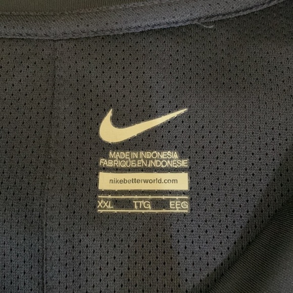 Nike Short Sleeve Oversized Windbreaker Pullover, XXL - Picture 10 of 12